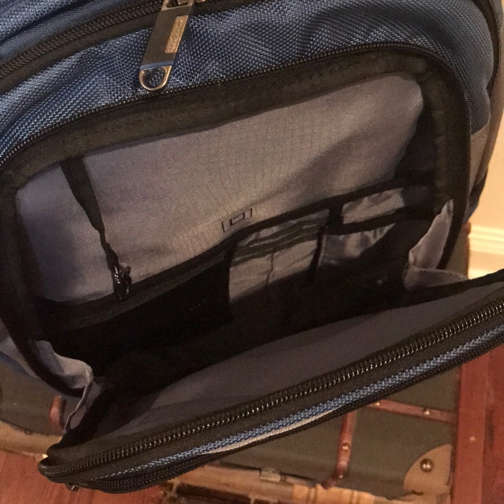 Samsonite Backpack - Picture 7 of 15